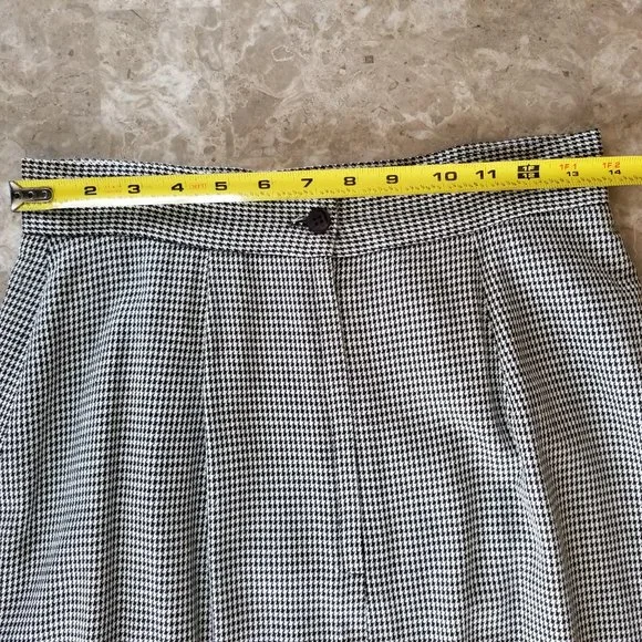 Like NEW Classic Black/White Houndstooth Skirt Size 10 Made in USA - Picture 8 of 10